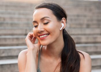 4 Audio and Video Stocks to Satisfy Your Inner Media Geek