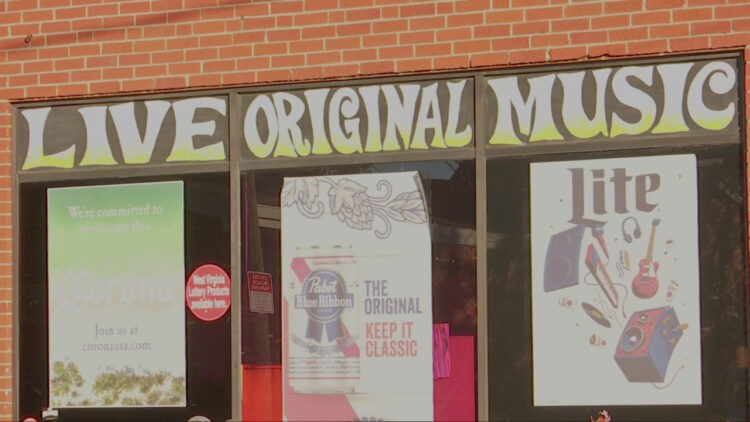 Musicians’ union asks Governor Justice to let them play