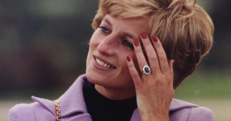 5 things to know about Princess Diana’s engagement ring