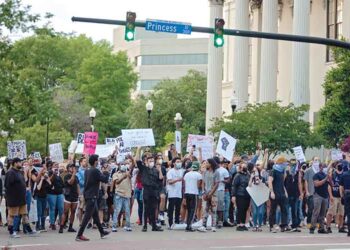 TOP STORIES: Community talks race issues