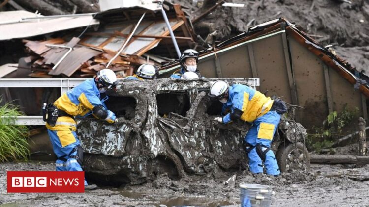 Japan landslide: 20 people missing in Atami city – BBC News