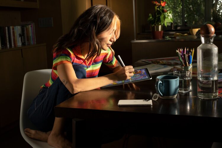 Smart Homes: 6 Gadgets and Accessories Compatible With Apple HomeKit