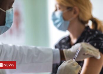 Covid: JCVI scientists to announce decision on booster rollout – BBC News