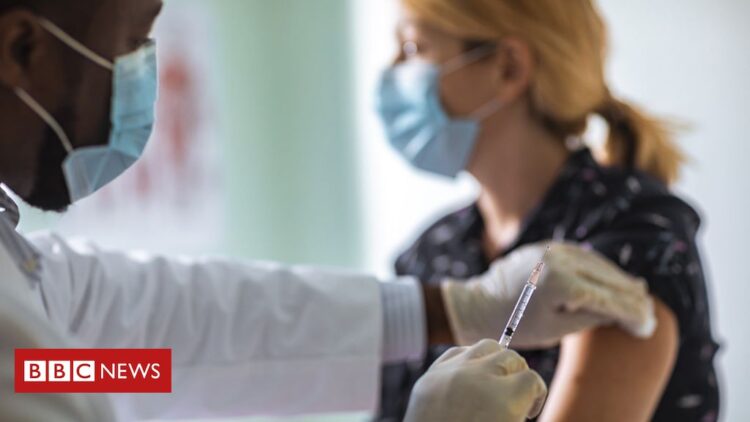 Covid: JCVI scientists to announce decision on booster rollout – BBC News