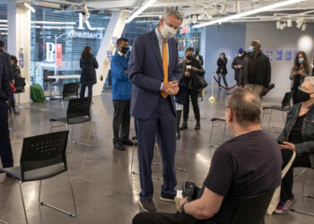 Covid-19, Vaccine Mandate and Omicron Variant News: Live Updates