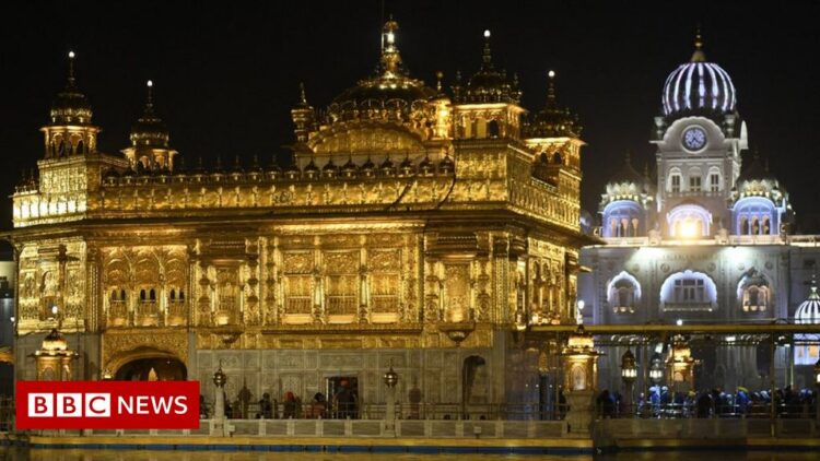 Man beaten to death for 'sacrilege' attempt at Sikh Golden Temple in India – BBC News