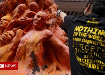 Pillar of Shame: Hong Kong's Tiananmen Square statue removed – BBC News