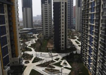 China’s top real estate regulator vows to tackle property delivery risks