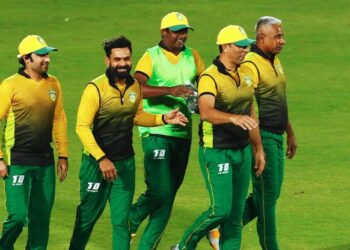 Legends League Cricket: Asia Lions roar back to stun World Giants