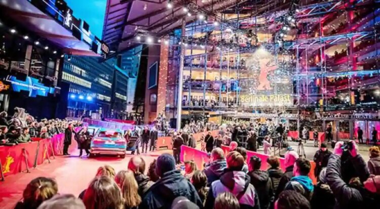 In-person Berlin film fest stands up to pandemic, streaming, Entertainment News