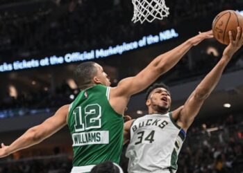 The Top 5 Plays from the Celtics-Bucks Game