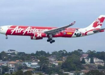 AirAsia jet from Kuala Lumpur makes emergency landing after passengers spot snake