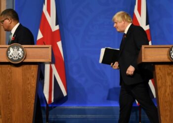 Tory rivals turn up the heat at fractious UK debate