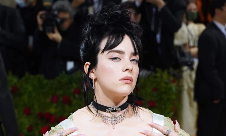 Billie Eilish sparks reaction in a string bikini for candid sun-drenched selfie