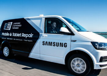 Samsung is deeply discounting Galaxy screen repairs in addition to actual phones now