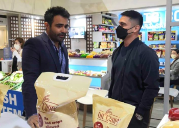 Company draws an audience in its IFEX booth with Marvin Agustin – Manila Bulletin