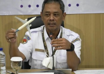 Report: Failure to fix throttle led to Indonesia plane crash