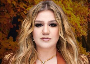 Kelly Clarkson’s stalker arrested again for violating restraining order, Entertainment News