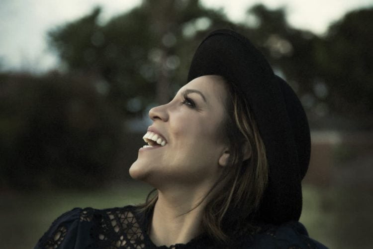 Kate Ceberano Releasing Her First Book ‘Unsung: A Compendium of Creativity’ In November | theMusic.com.au