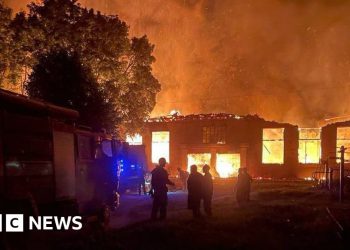 Ukraine war: Russia hits blood transfusion centre, says Zelensky