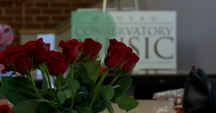 Wausau Conservatory of Music Rose Sale begins Friday | Top Stories
