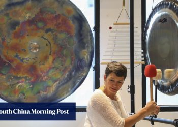 Never had a sound bath? Live recordings of practitioners in Hong Kong and Asia bring you closer to the practice